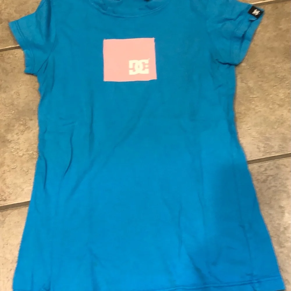 -Juniors DC Shoes Tee Short Bundle - Picture 2 of 7